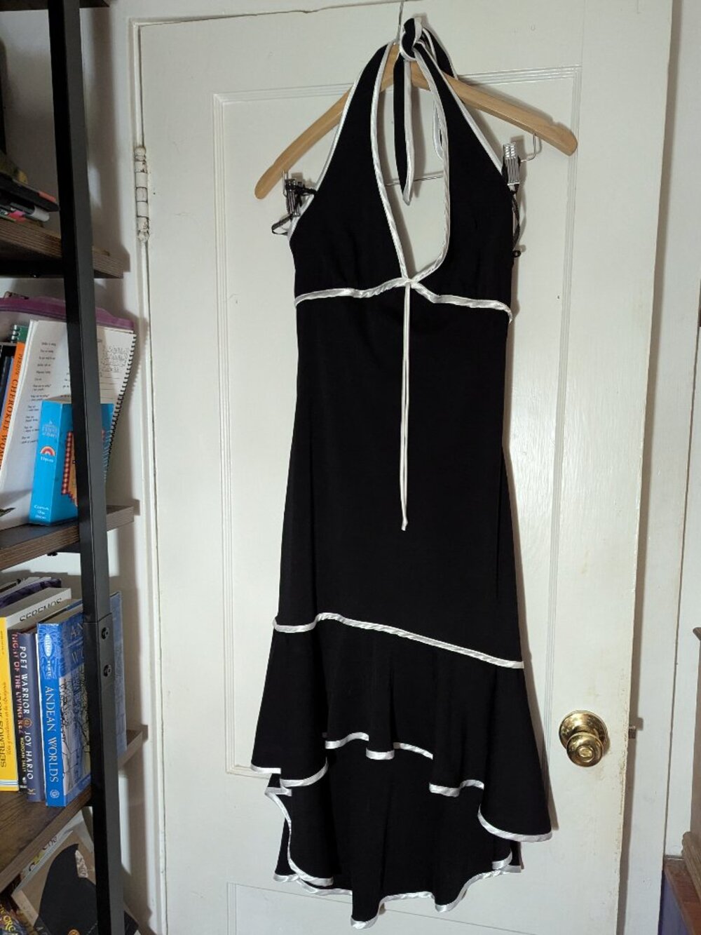 La belle vintage black and white halter dress - medium
